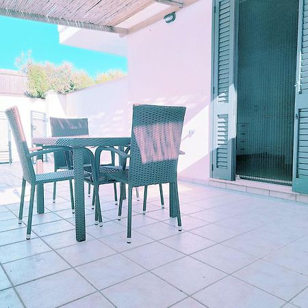 شقة App Girasole 1A 300 Metri Dal Mare In Salento توري سان جيوفاني أوغينتو المظهر الخارجي الصورة