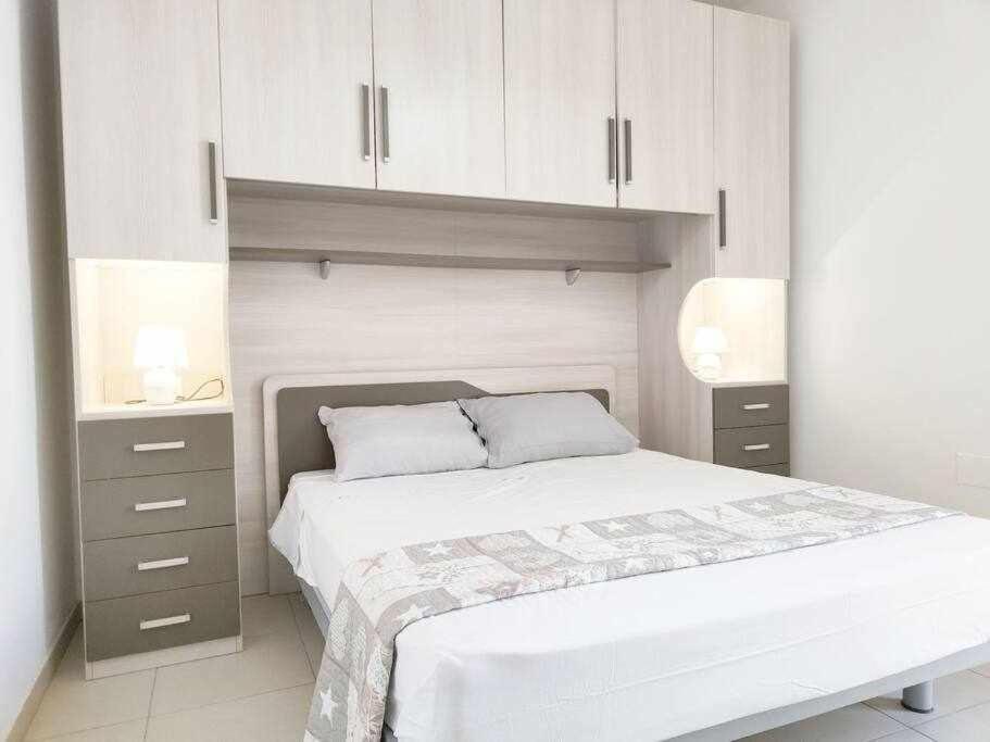شقة App Girasole 1A 300 Metri Dal Mare In Salento توري سان جيوفاني أوغينتو المظهر الخارجي الصورة