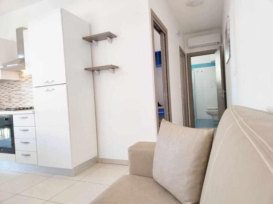 شقة App Girasole 1A 300 Metri Dal Mare In Salento توري سان جيوفاني أوغينتو المظهر الخارجي الصورة
